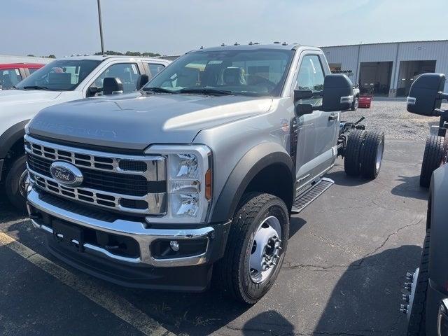 2024 Ford F-600SD XL Iconic Silver Metallic, Mercer, PA