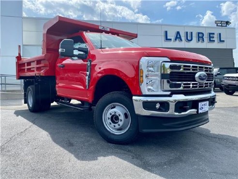 2024 Ford F-350 Chassis AS RACE RED, Windber, PA