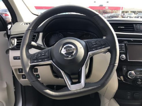 2018 Nissan Rogue Sport SV Brilliant Silver, Lawrence, MA