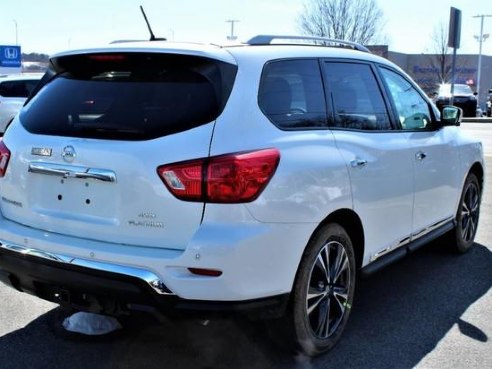 2018 Nissan Pathfinder Platinum Pearl White, Lawrence, MA