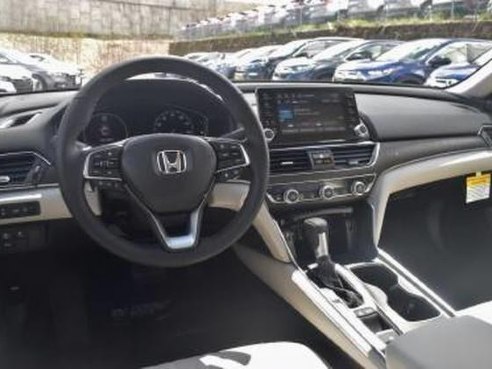 2018 Honda Accord Sedan Touring Champagne Frost Pearl, Lawrence, MA