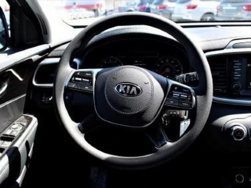 2019 Kia Sorento LX V6 Titanium Silver, Lawrence, MA