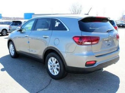 2019 Kia Sorento LX V6 Titanium Silver, Lawrence, MA