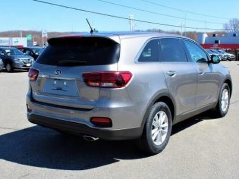 2019 Kia Sorento LX V6 Titanium Silver, Lawrence, MA