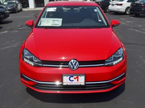 2018 Volkswagen Golf SE Tornado Red, Lawrence, MA