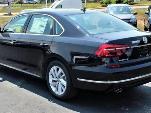 2018 Volkswagen Passat 2.0T SE Deep Black Pearl Metallic, Lawrence, MA