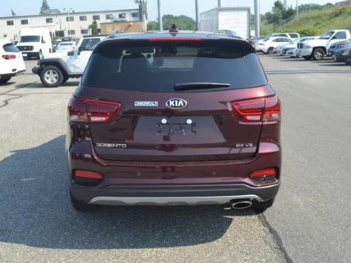 2019 Kia Sorento EX V6 Sangria, Lawrence, MA