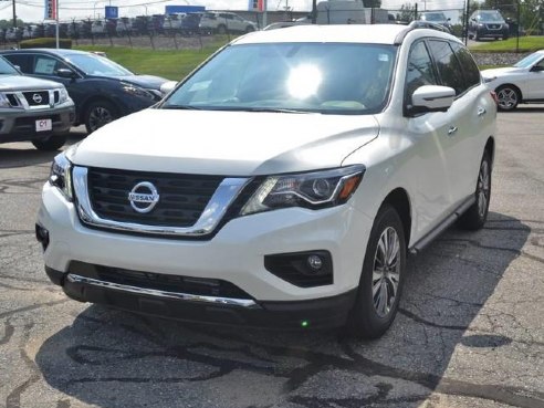 2018 Nissan Pathfinder SL Pearl White, Lawrence, MA