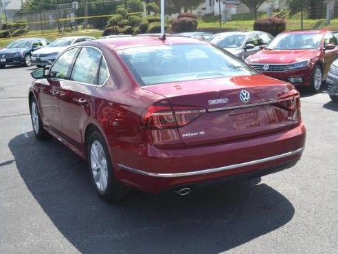 2018 Volkswagen Passat 2.0T SE Fortana Red Metallic, Lawrence, MA