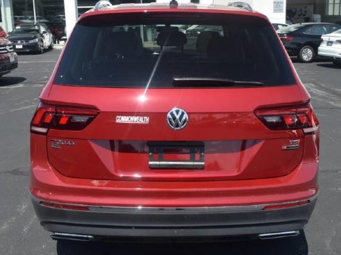 2018 Volkswagen Tiguan SEL Cardinal Red Metallic, Lawrence, MA