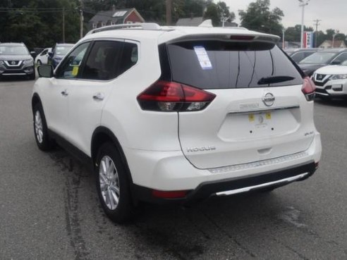 2018 Nissan Rogue SV Pearl White, Lawrence, MA