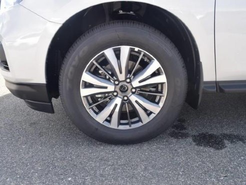 2018 Nissan Pathfinder S Brilliant Silver, Lawrence, MA