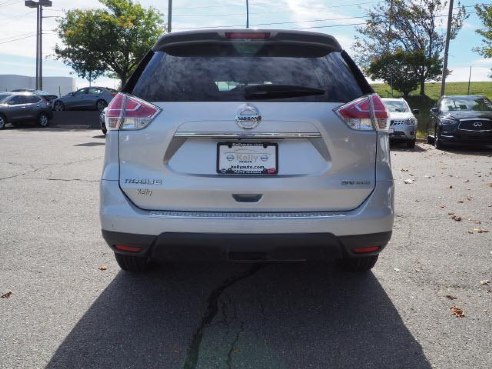 2015 Nissan Rogue AWD 4dr SV Brilliant Silver, Beverly, MA