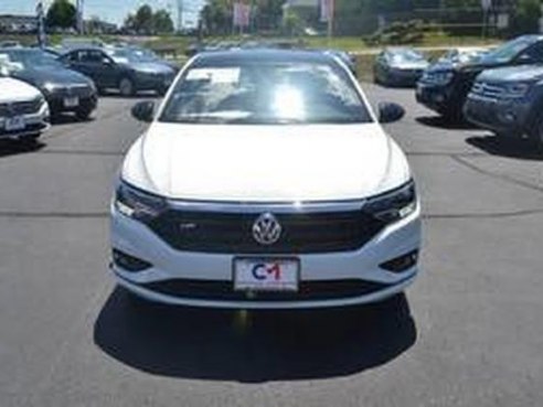 2019 Volkswagen Jetta R-Line Pure White, Lawrence, MA