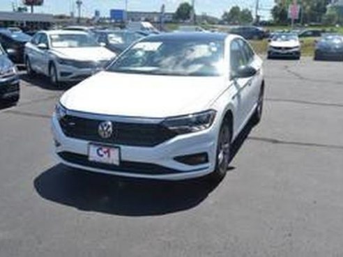 2019 Volkswagen Jetta R-Line Pure White, Lawrence, MA