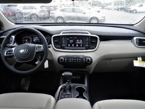 2019 Kia Sorento LX Snow White Pearl, Lawrence, MA