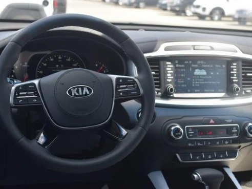 2019 Kia Sorento EX V6 Titanium Silver, Lawrence, MA