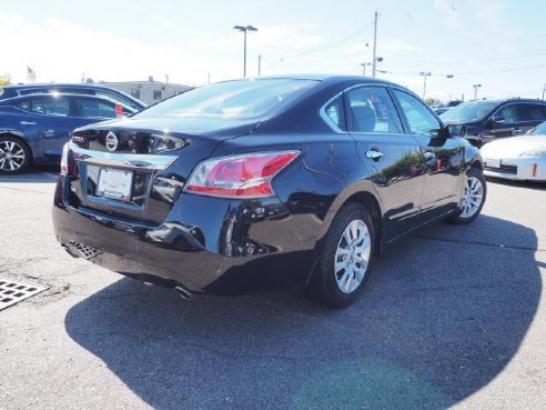 2015 Nissan Altima 4dr Sdn I4 2.5 S Super Black, Beverly, MA