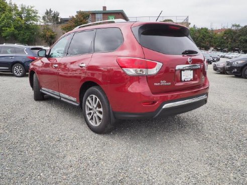 2015 Nissan Pathfinder 4WD 4dr SL Cayenne Red, Beverly, MA