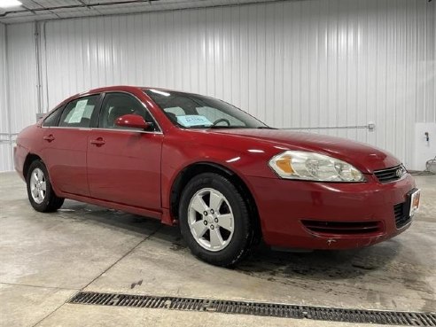 2008 Chevrolet Impala LT Sedan 4D Red, Sioux Falls, SD