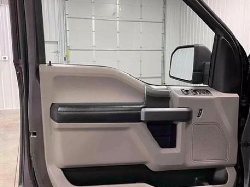 2020 Ford F-150 XLT Pickup 4D 5 1-2 ft Gray, Sioux Falls, SD