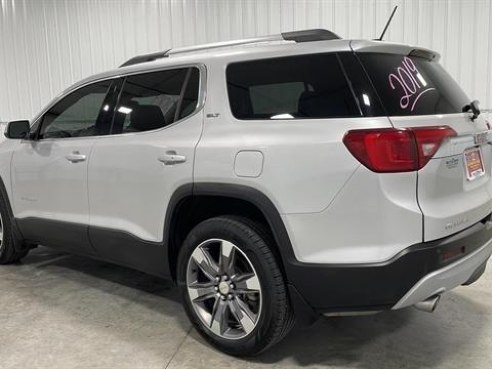 2019 GMC Acadia SLT-2 Sport Utility 4D Silver, Sioux Falls, SD