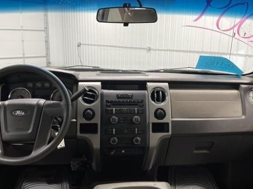 2009 Ford F-150 STX Pickup 4D 6 1-2 ft Silver, Sioux Falls, SD