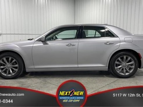 2016 Chrysler 300-Series 300C Sedan 4D Silver, Sioux Falls, SD