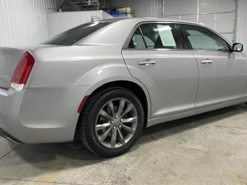 2016 Chrysler 300-Series 300C Sedan 4D Silver, Sioux Falls, SD