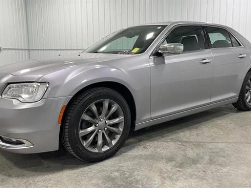 2016 Chrysler 300-Series 300C Sedan 4D Silver, Sioux Falls, SD