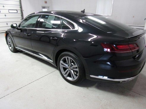 2022 Volkswagen Arteon SE R-Line Deep Black Pearl, Beaverdale, PA