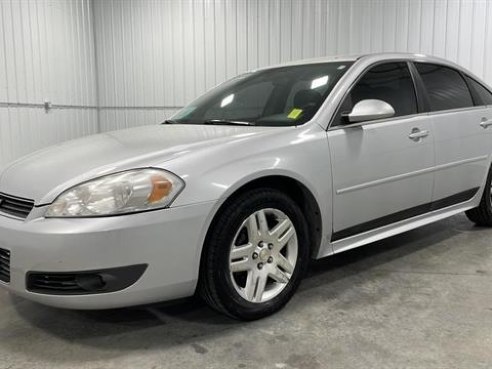 2011 Chevrolet Impala LT Sedan 4D Silver, Sioux Falls, SD