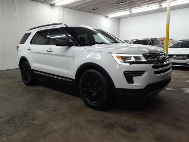 2018 Ford Explorer XLT White, Johnstown, PA