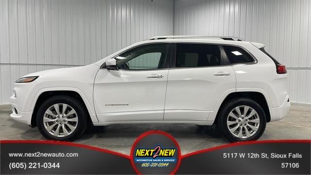 2017 Jeep Cherokee Overland Sport Utility 4D White, Sioux Falls, SD