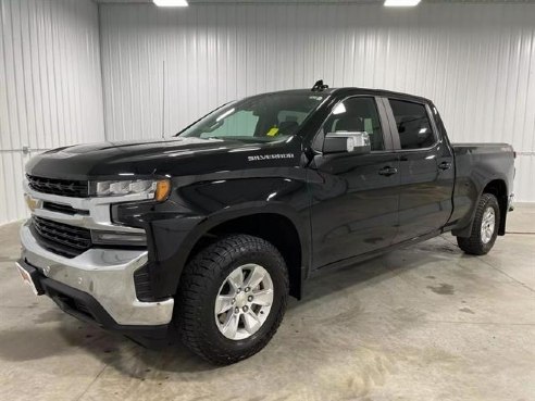 2021 Chevrolet Silverado 1500 LT Pickup 4D 5 3-4 ft Black, Sioux Falls, SD