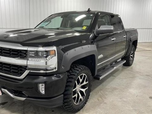 2018 Chevrolet Silverado 1500 High Country Pickup 4D 5 3-4 ft Black, Sioux Falls, SD