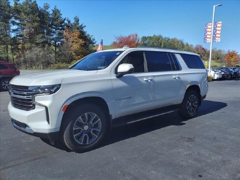 2024 Chevrolet Suburban LT , Windber, PA