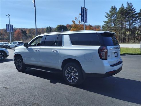 2024 Chevrolet Suburban LT , Windber, PA