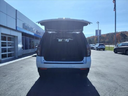 2024 Chevrolet Suburban LT , Windber, PA