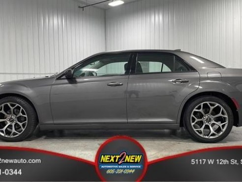 2018 Chrysler 300-Series 300 Touring Sedan 4D Gray, Sioux Falls, SD