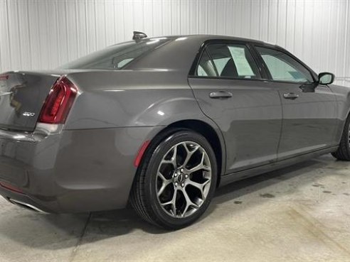 2018 Chrysler 300-Series 300 Touring Sedan 4D Gray, Sioux Falls, SD