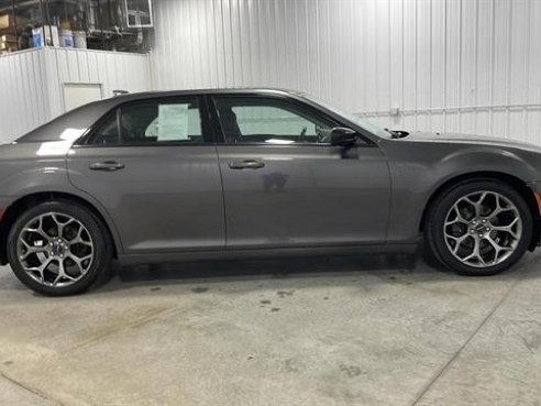 2018 Chrysler 300-Series 300 Touring Sedan 4D Gray, Sioux Falls, SD