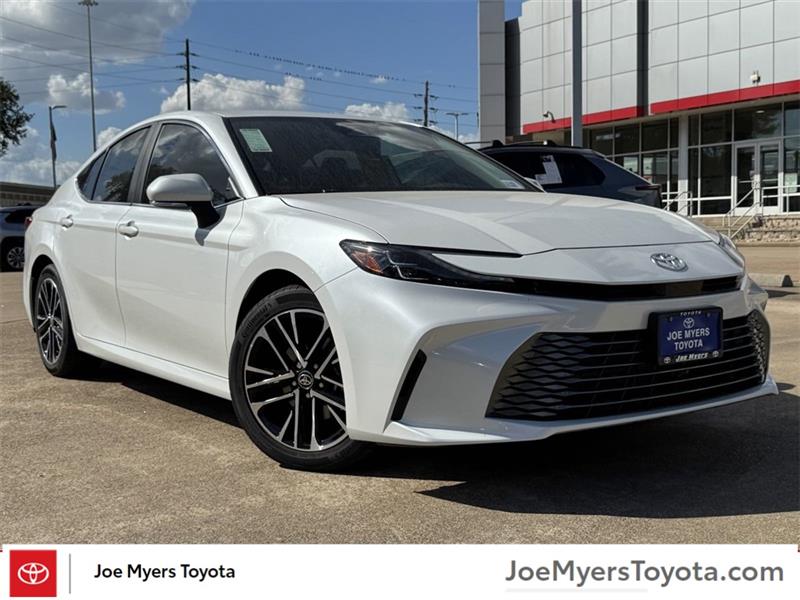 2025 Toyota Camry XLE Beige, Houston, TX