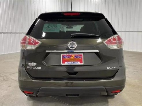 2016 Nissan Rogue SL Sport Utility 4D Green, Sioux Falls, SD