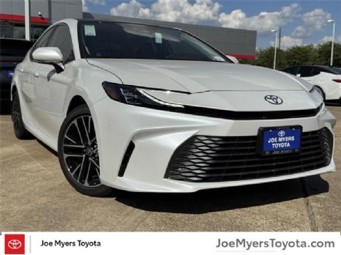 2025 Toyota Camry XLE Beige, Houston, TX