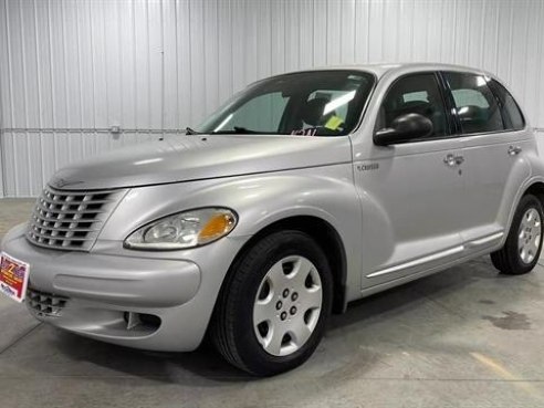 2004 Chrysler PT Cruiser Sport Wagon 4D Silver, Sioux Falls, SD