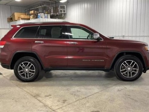 2017 Jeep Grand Cherokee Limited Sport Utility 4D Maroon, Sioux Falls, SD