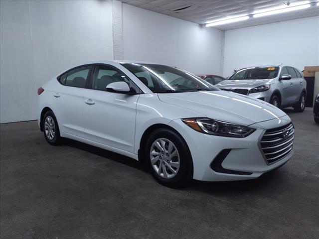 2018 Hyundai Elantra SE Off White, Johnstown, PA