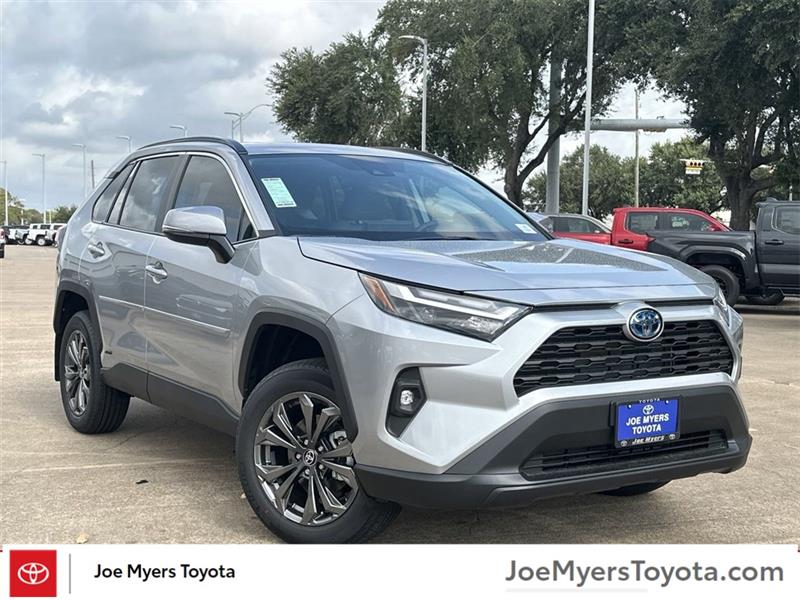 2024 Toyota RAV4 Hybrid XLE Premium Silver, Houston, TX