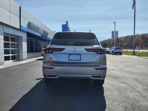 2022 Mitsubishi Outlander SE , Windber, PA